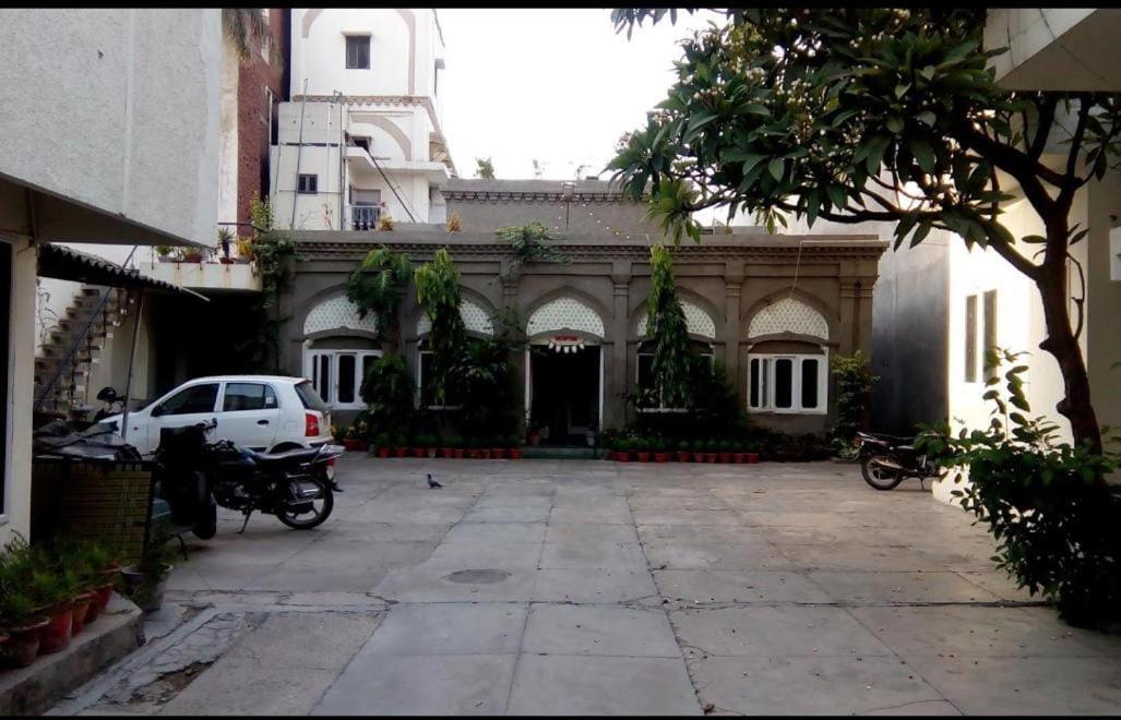 Tourist Guest House Amritsar Exterior photo