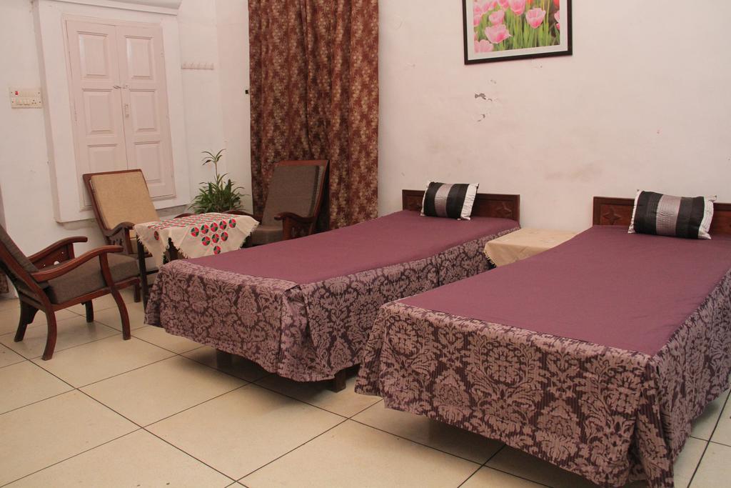 Tourist Guest House Amritsar Room photo