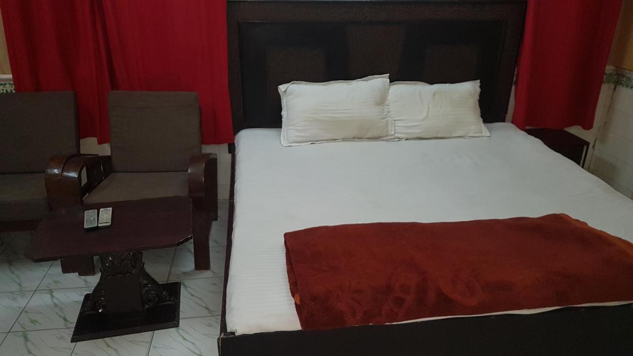 Tourist Guest House Amritsar Exterior photo